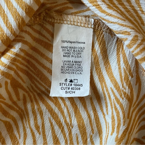 White and orange blouse - Picture 6 of 6